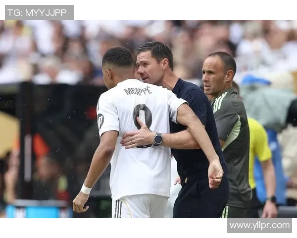 皇马伤员康复神速,姆巴佩归队助阿隆索排出最强阵容 皇马伤员康复神速,姆巴佩归队助阿隆索排出最强阵容